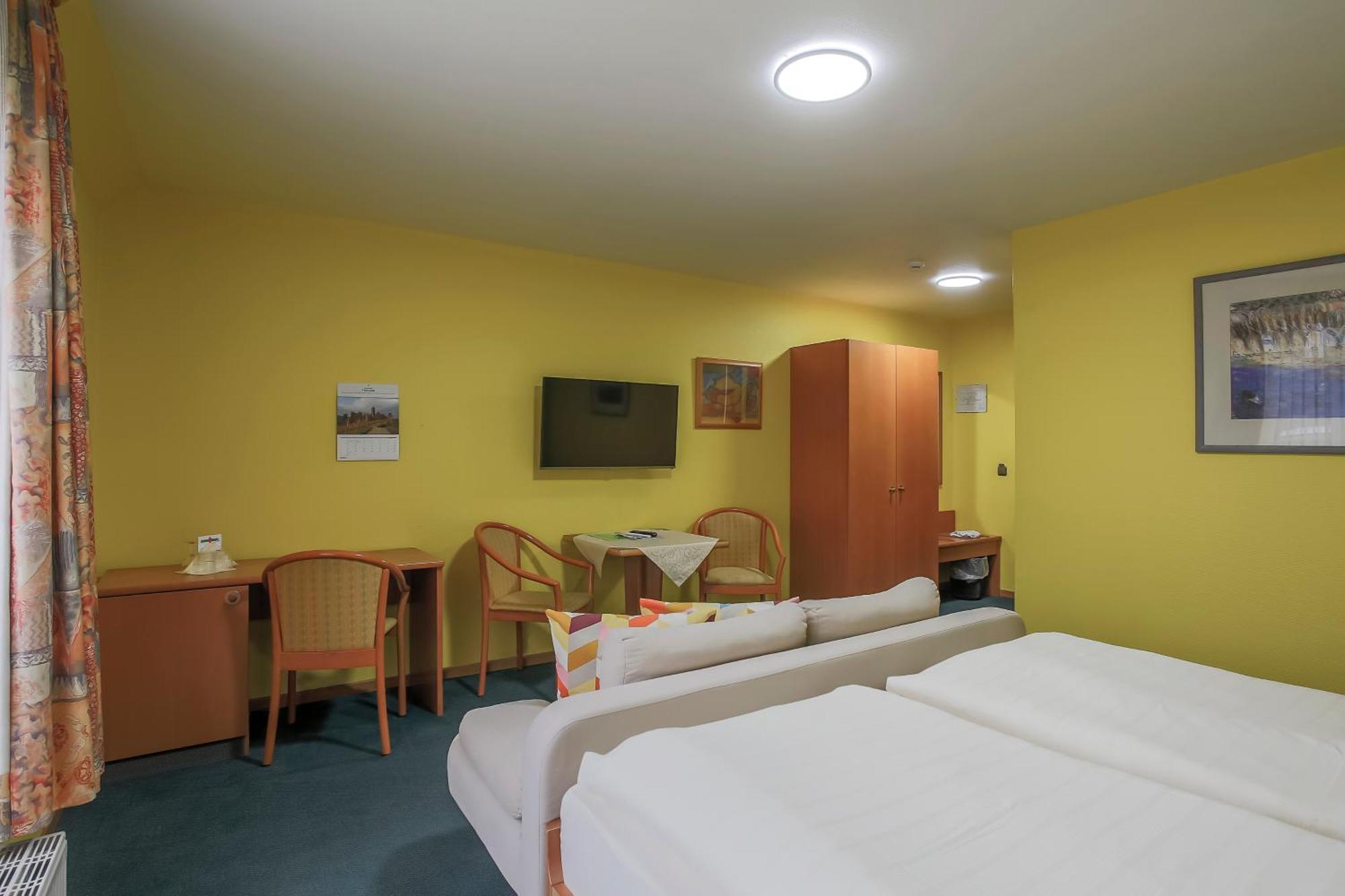 Hotel Ideal リューベック エクステリア 写真